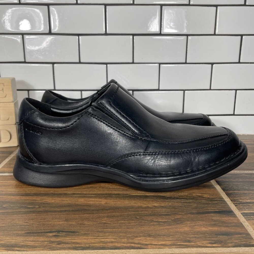 Clarks Kempton Free Shoes Mens Size 9 Wide Black Leather Casual Loafer - Picture 3 of 13